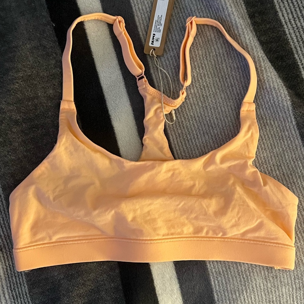 SKIMS Faded Nectar Fits Everybody Scoop Racerback Bralette